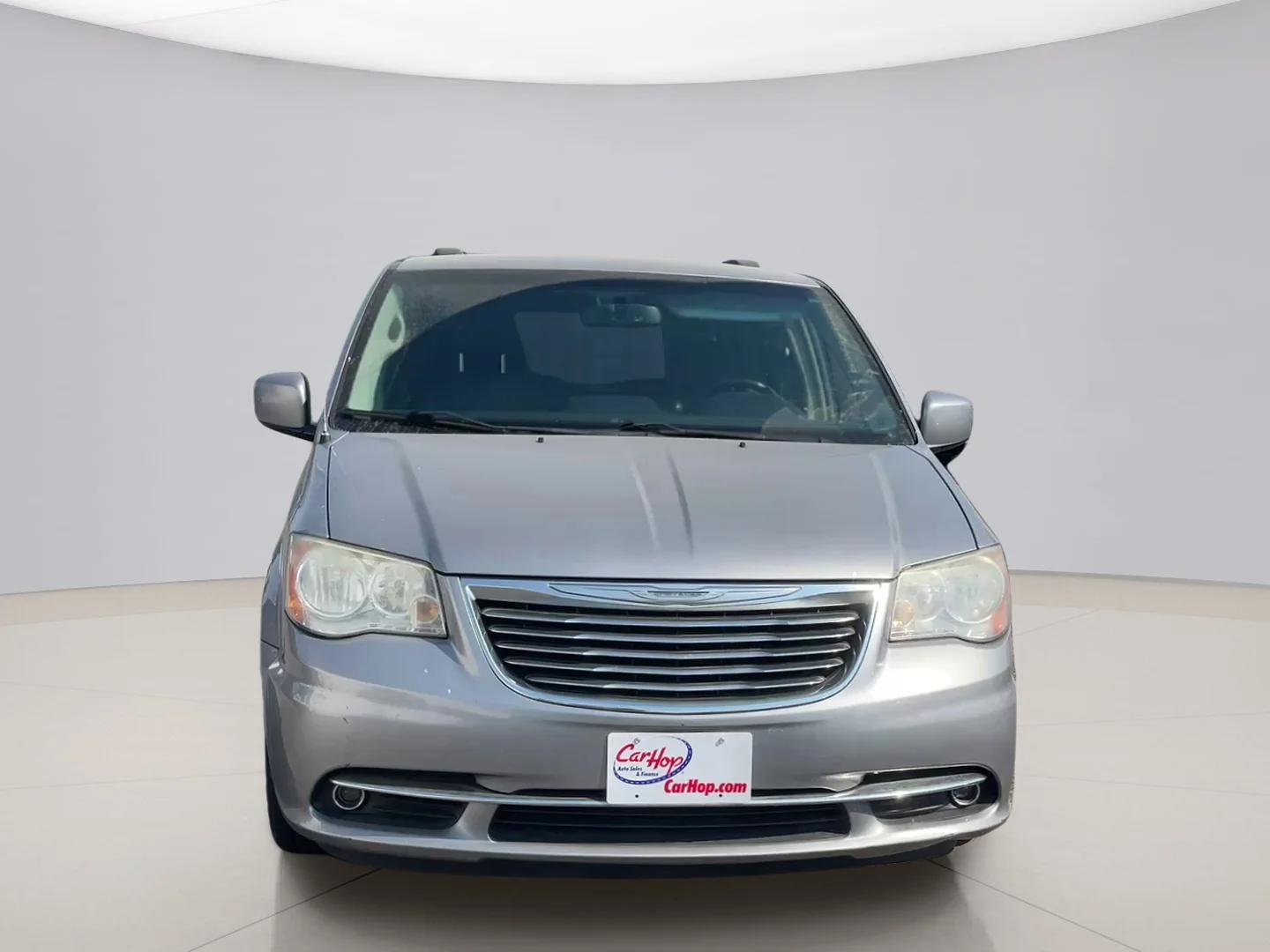 Used 2013 Silver Chrysler TOURING image 9