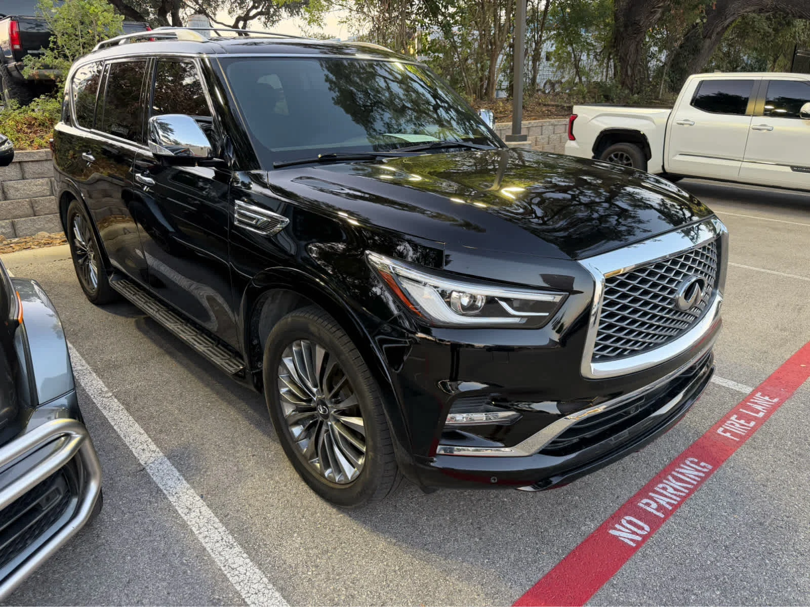Used 2021 Black Obsidian INFINITI SENSORY image 3