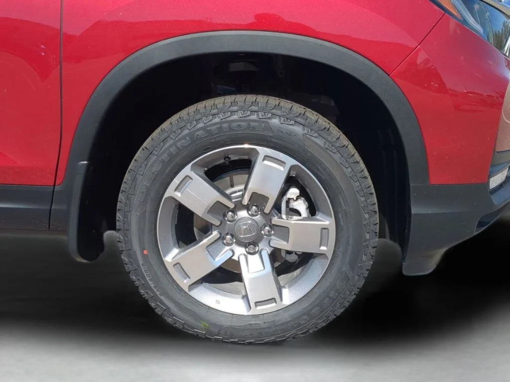 New 2026 Radiant Red Metallic II Honda RTL image 28