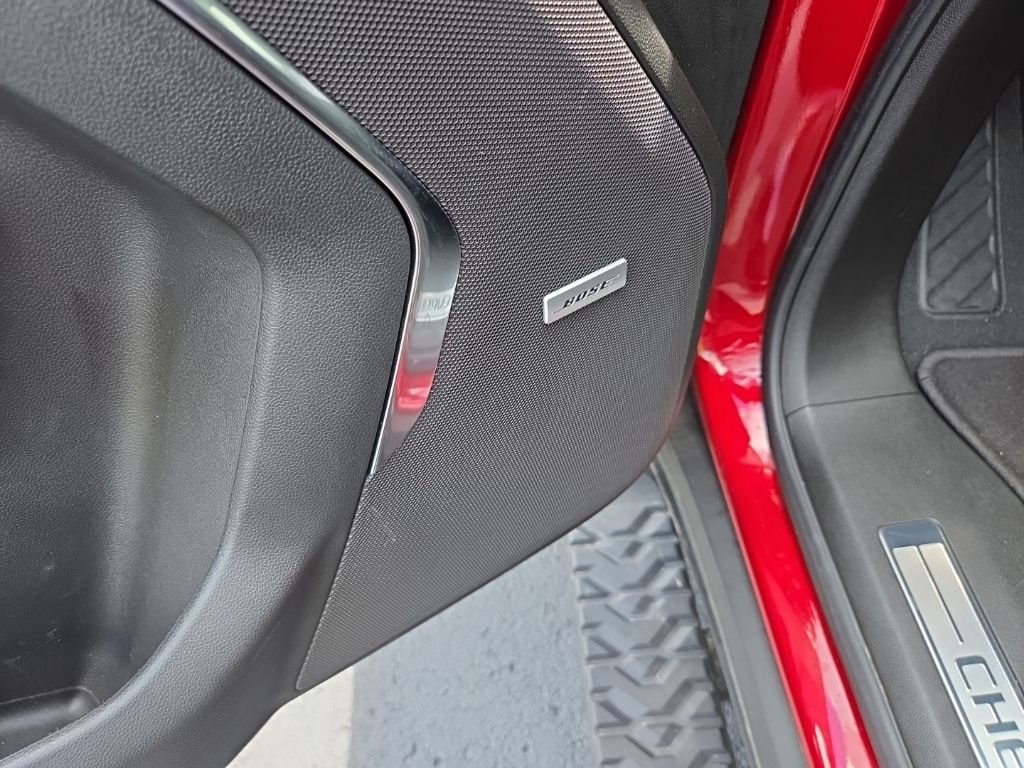 Used 2024 Radiant Red Chevrolet Z71 image 10