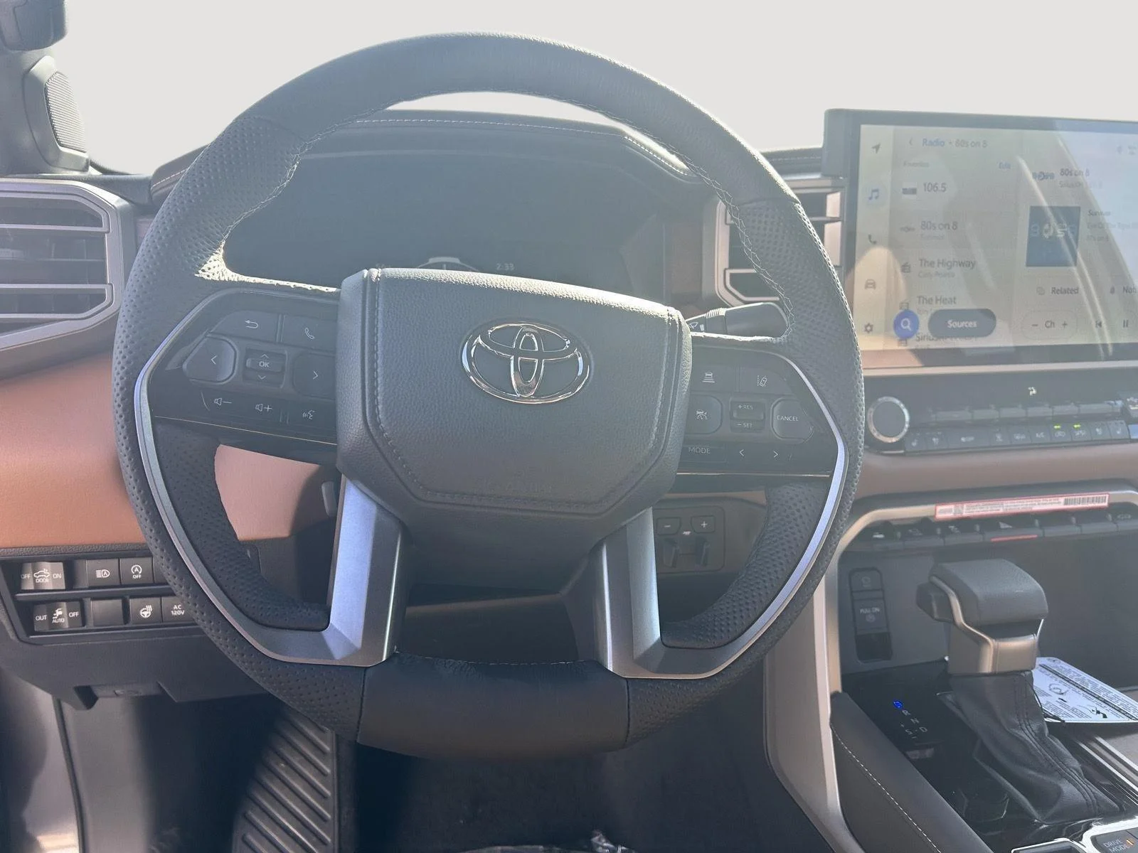 2026 Toyota Tundra 1794 Edition - Photo 11
