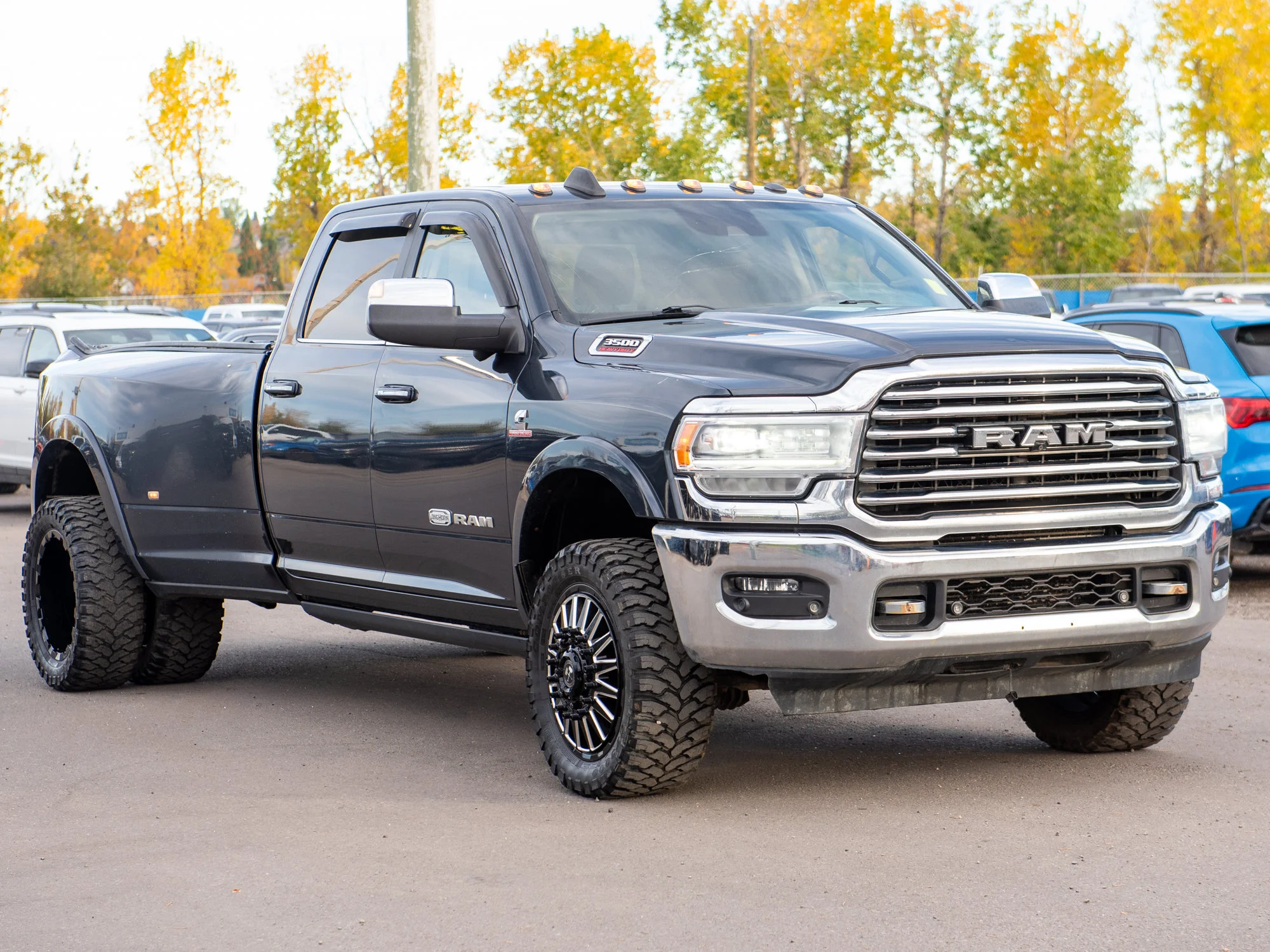 Certified Used 2019 Silver RAM Laramie Longhorn* Crew Cab 4x4, MECHANICS SPECIAL, AISIN, Sunroof, Safety Group image 4