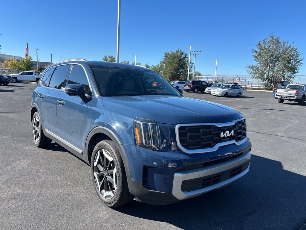 Used 2023 Midnight Lake Blue Kia S image 2