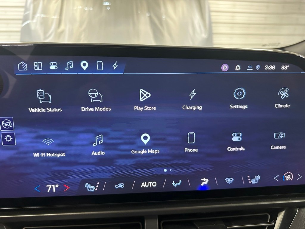 Used 2025 Sterling Gray Metallic Chevrolet LT image 14