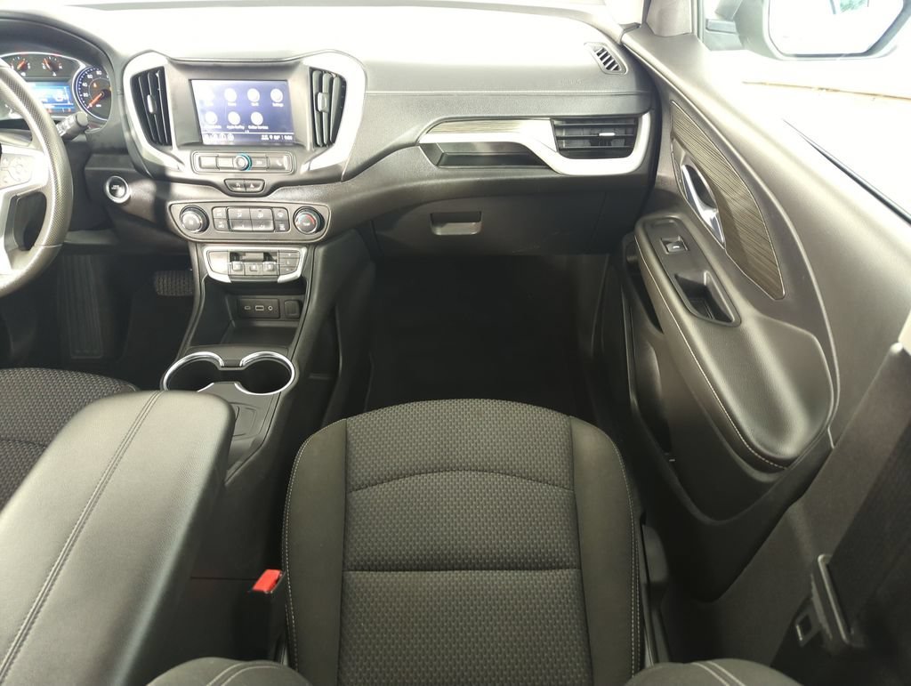 Used 2024 Sterling Metallic GMC SLE image 15