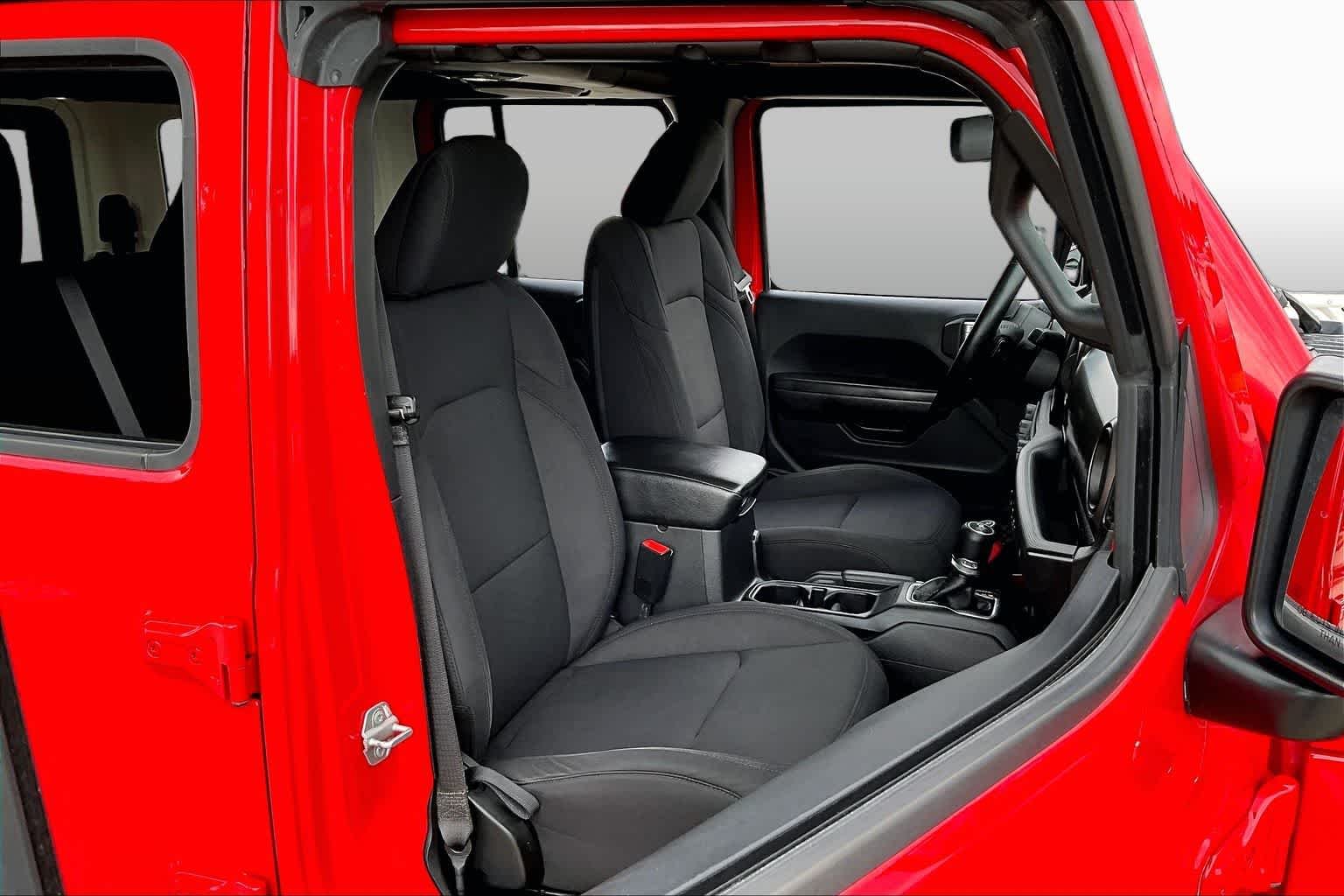 Used 2018 Firecracker Red Clearcoat Jeep Sport S image 9