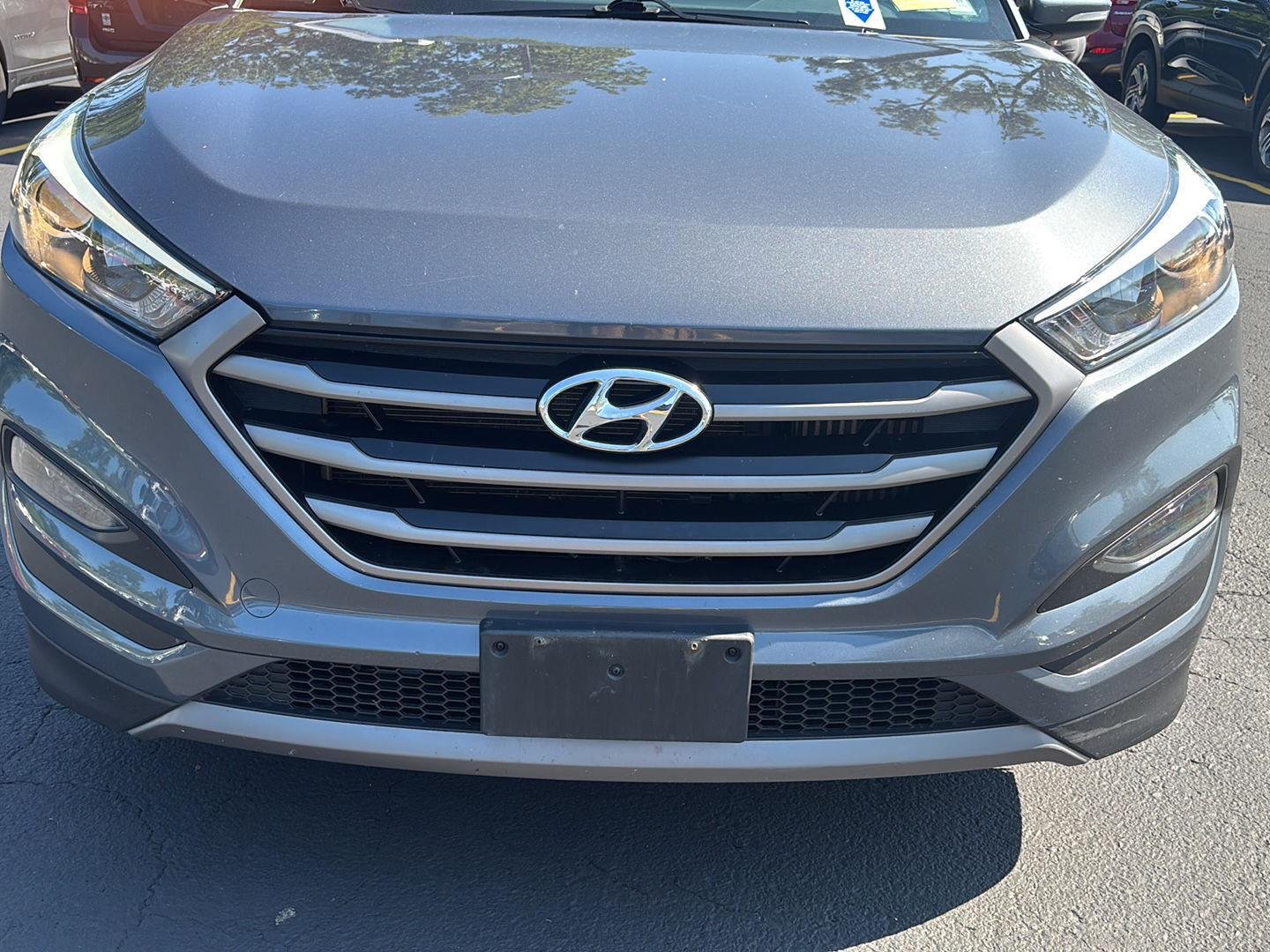 Used 2016 Coliseum Grey Hyundai Sport image 2
