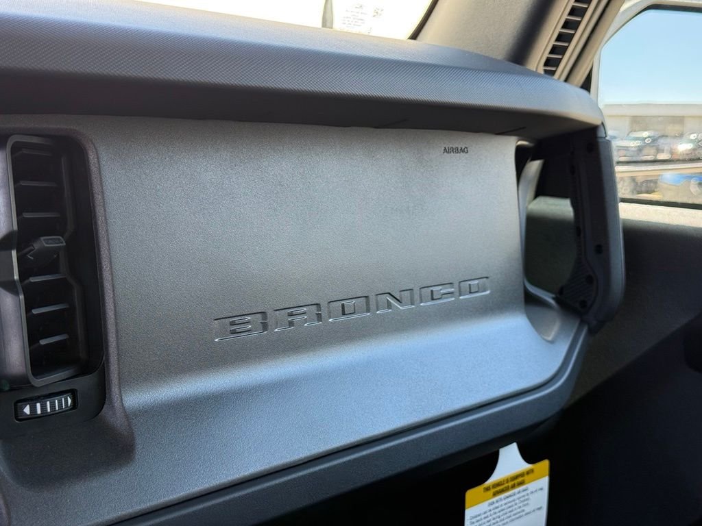 New 2026 Avalanche Gray Ford Badlands® image 8