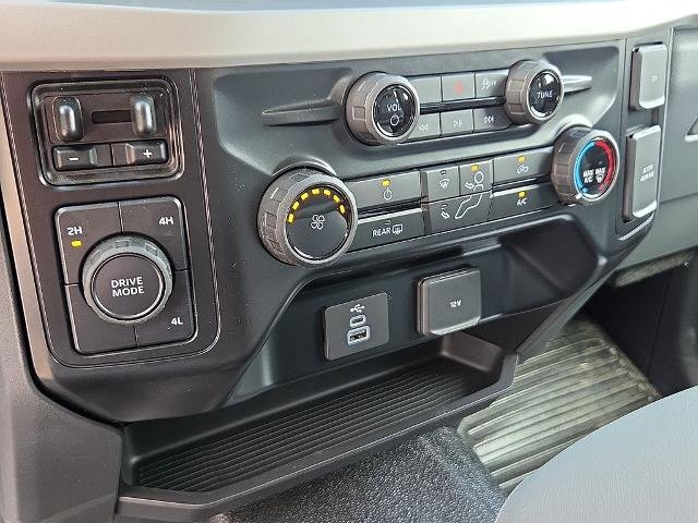 New 2026 Oxford White Ford F-350® XL image 50