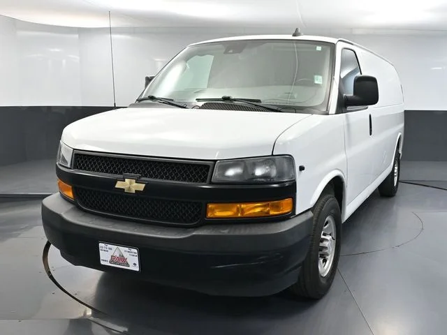 Used 2019 White Chevrolet Work Van image 11