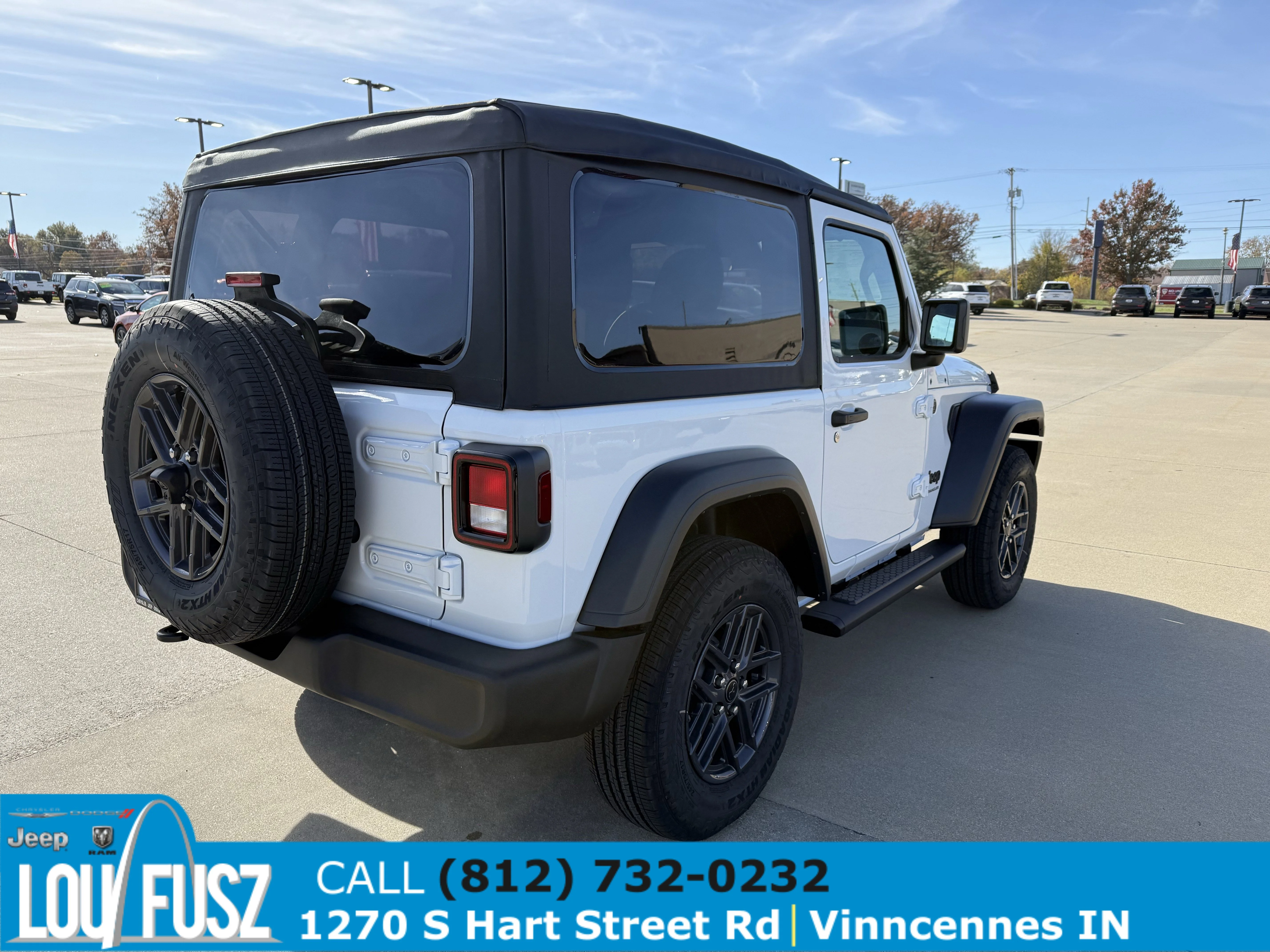 New 2026 Bright White Clear-Coat Exterior Paint Jeep Sport S image 8