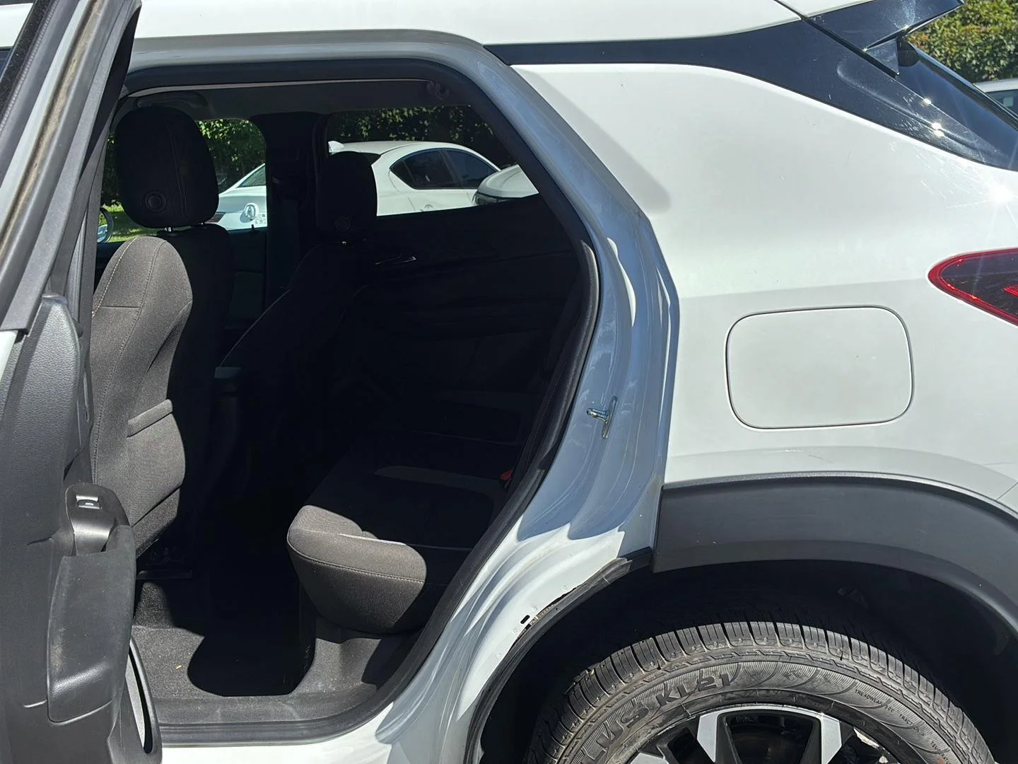 Used 2022 Summit White Chevrolet LT image 20