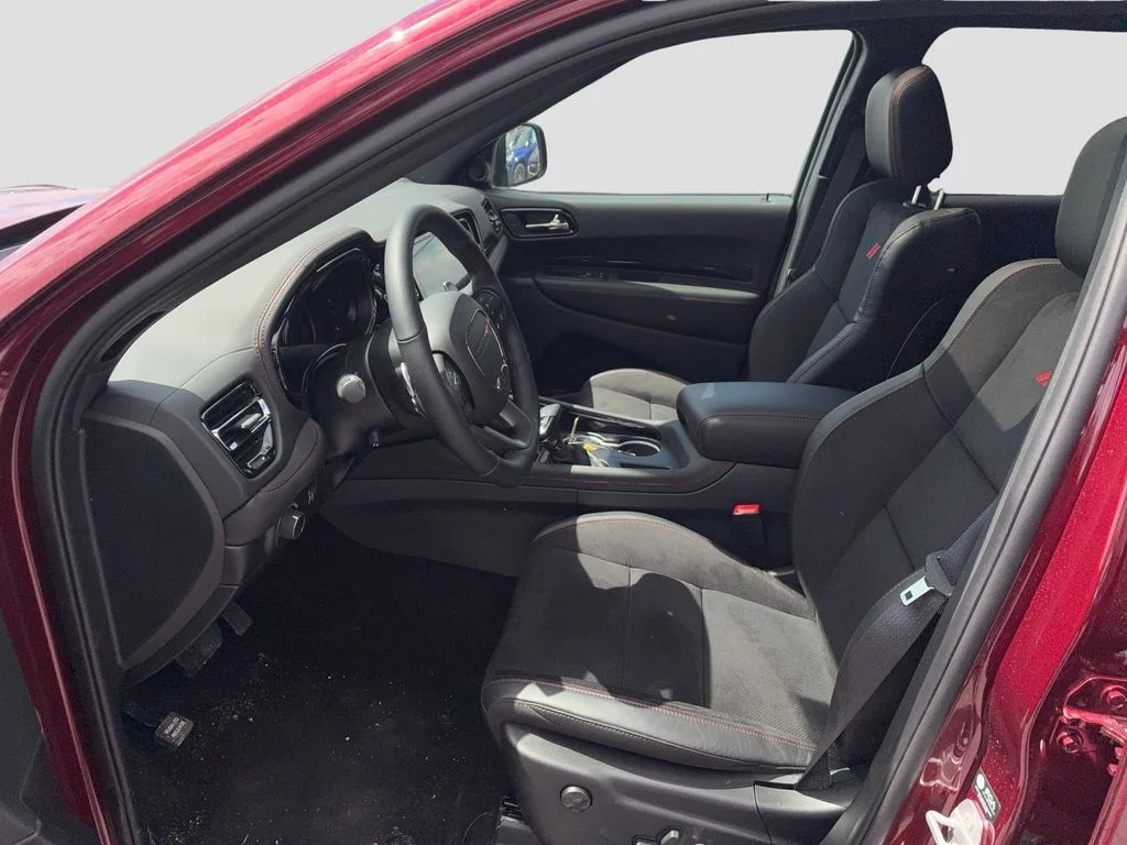 New 2026 Octane Red Pearl-Coat Exterior Paint Dodge GT Plus image 9