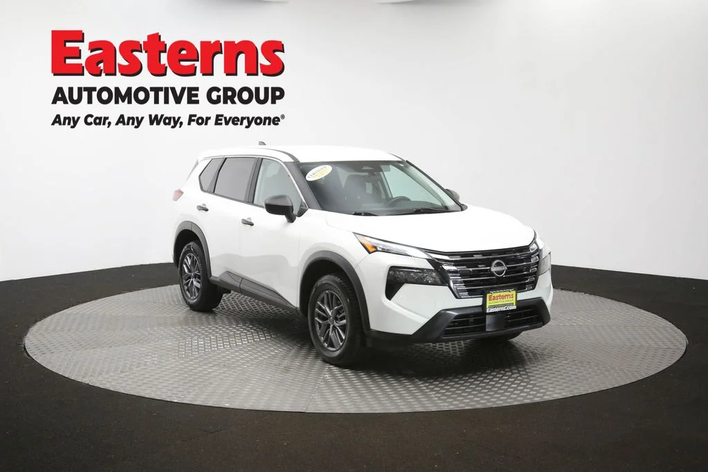 Used 2024 White Nissan S image 50