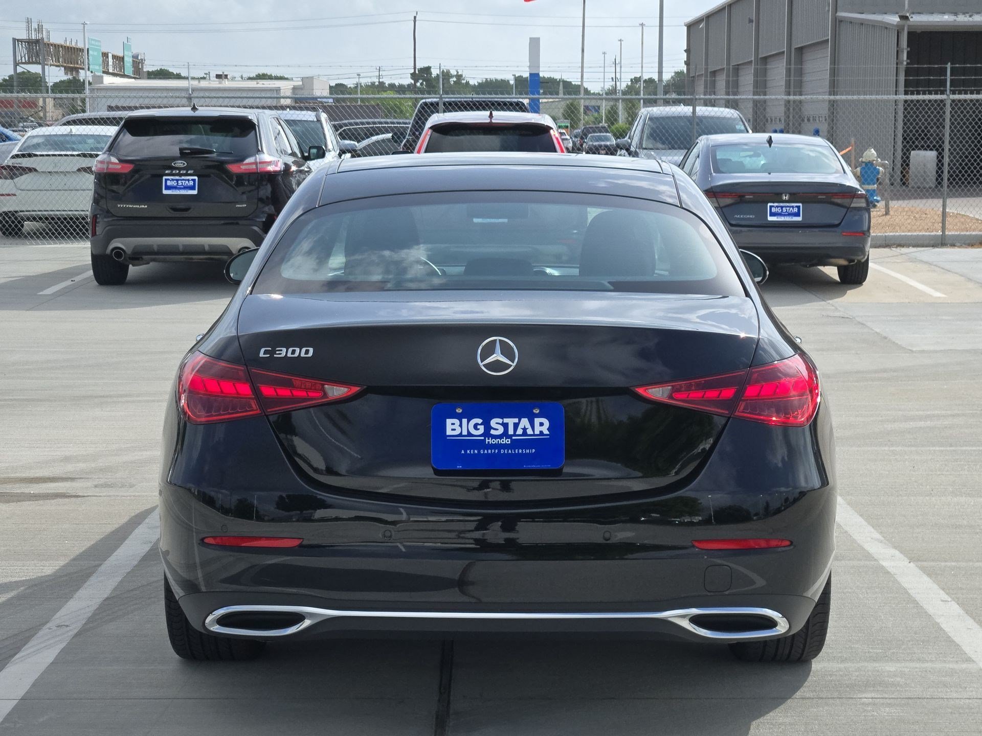 Used 2025 Black Mercedes-Benz C 300 image 4
