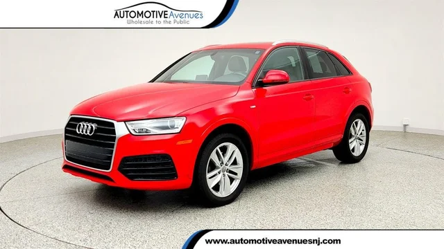 2018 Audi Q3 2.0 TFSI Premium FWD