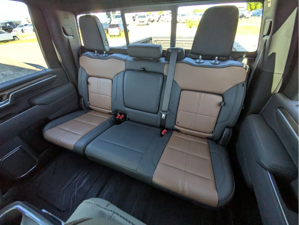 2025 Chevrolet Silverado 2500 HD High Country - Photo 16