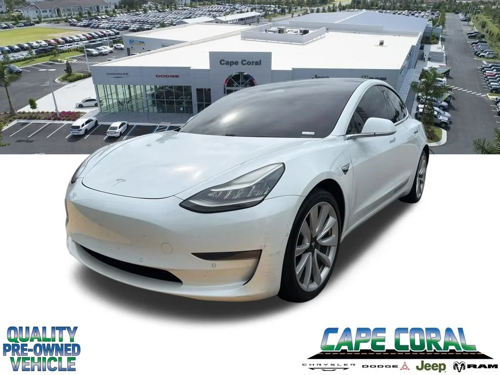 2018 Tesla Model 3 Long Range Dual Motor All-Wheel Drive's photo