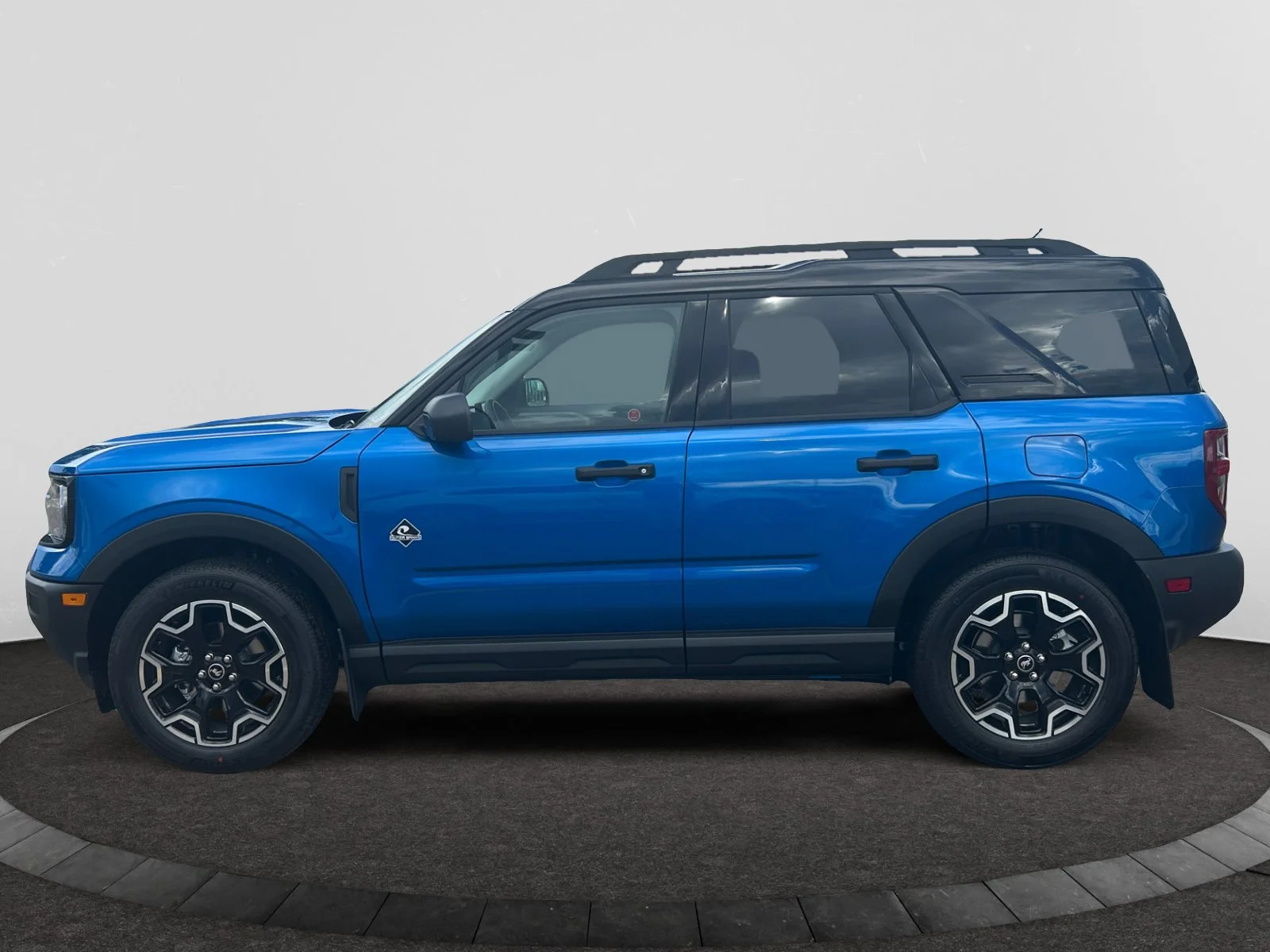 New 2026 VELOCITY BLUE METALLIC Ford Outer Banks image 2