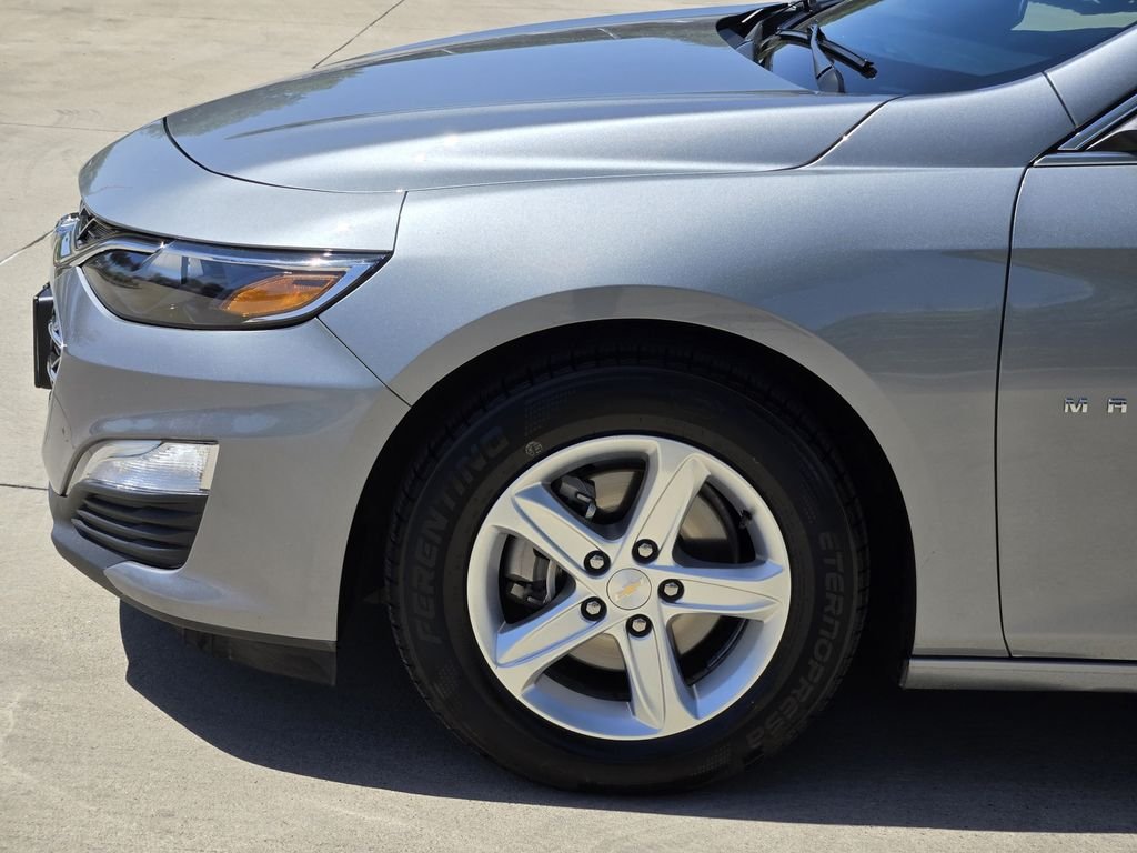 Used 2024 Gray Chevrolet LS image 6