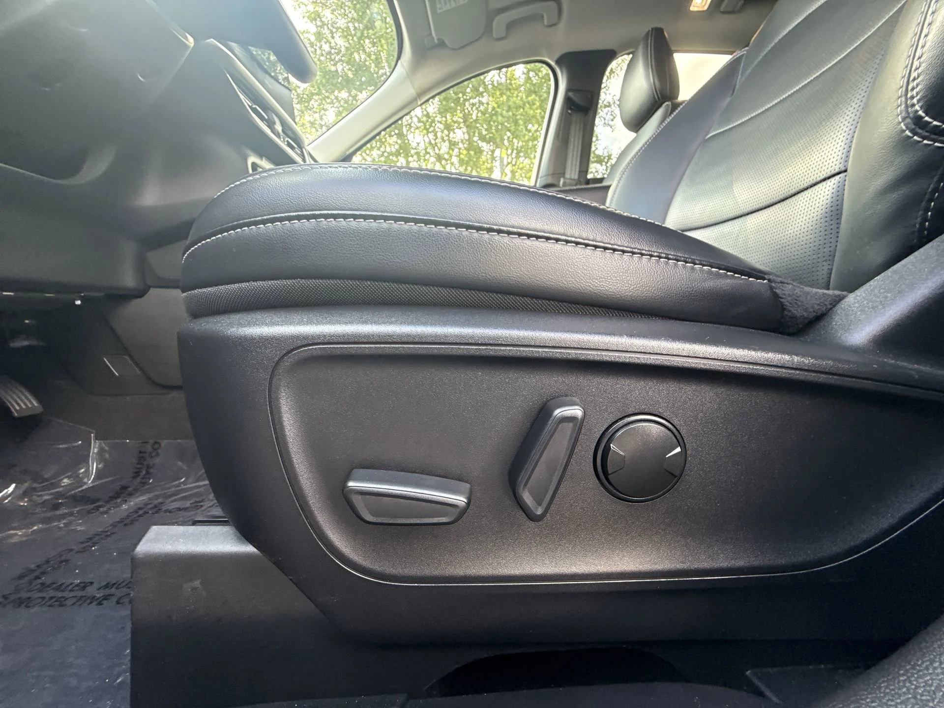 2023 Ford Escape Platinum - Photo 12