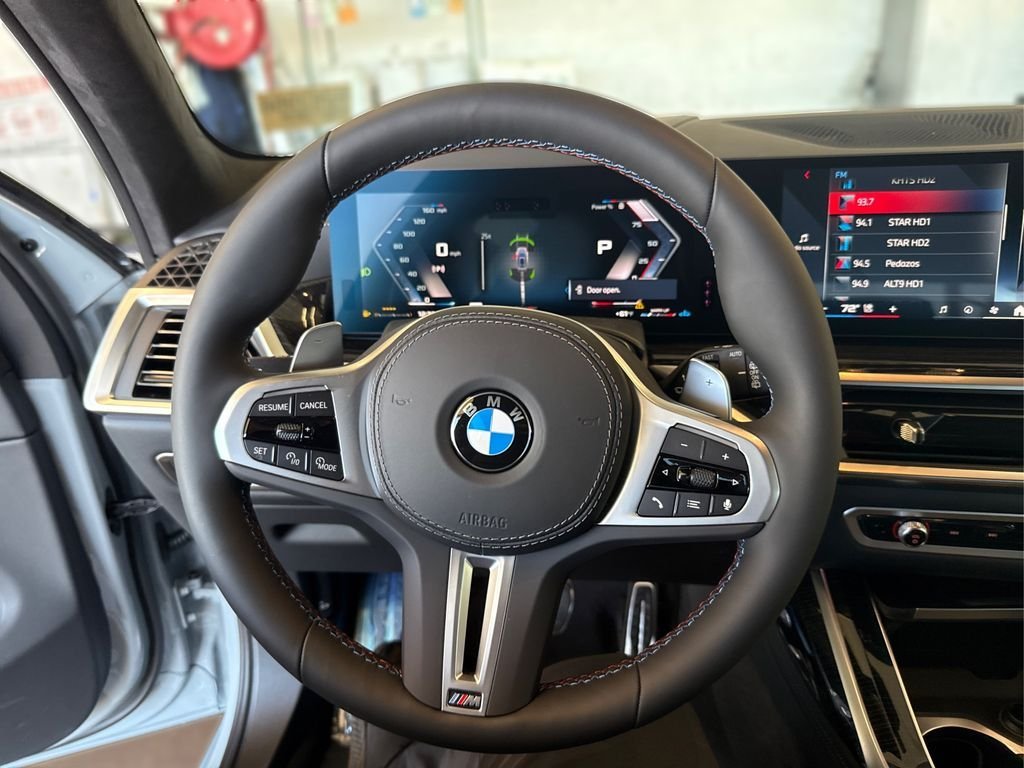 2026 BMW X7 M60i - Photo 23