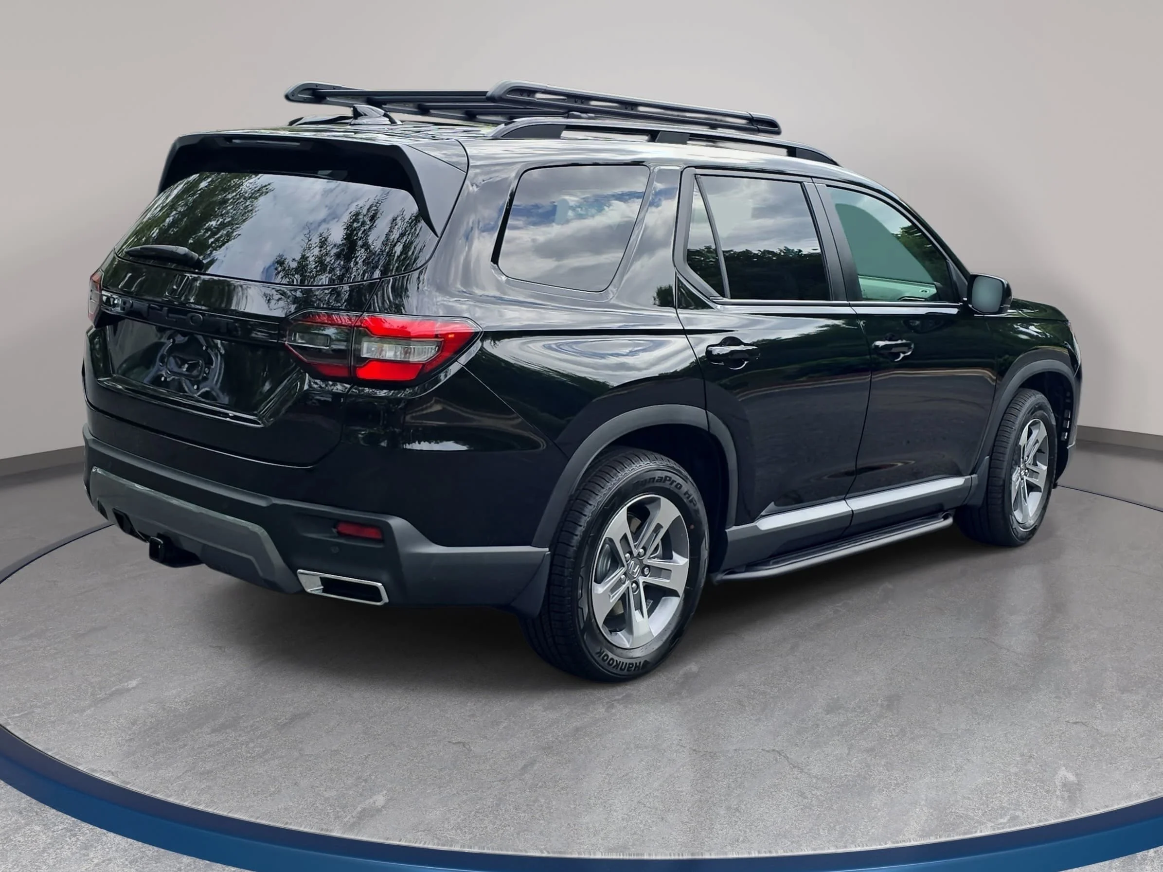 New 2026 Crystal Black Pearl Honda EX-L image 5