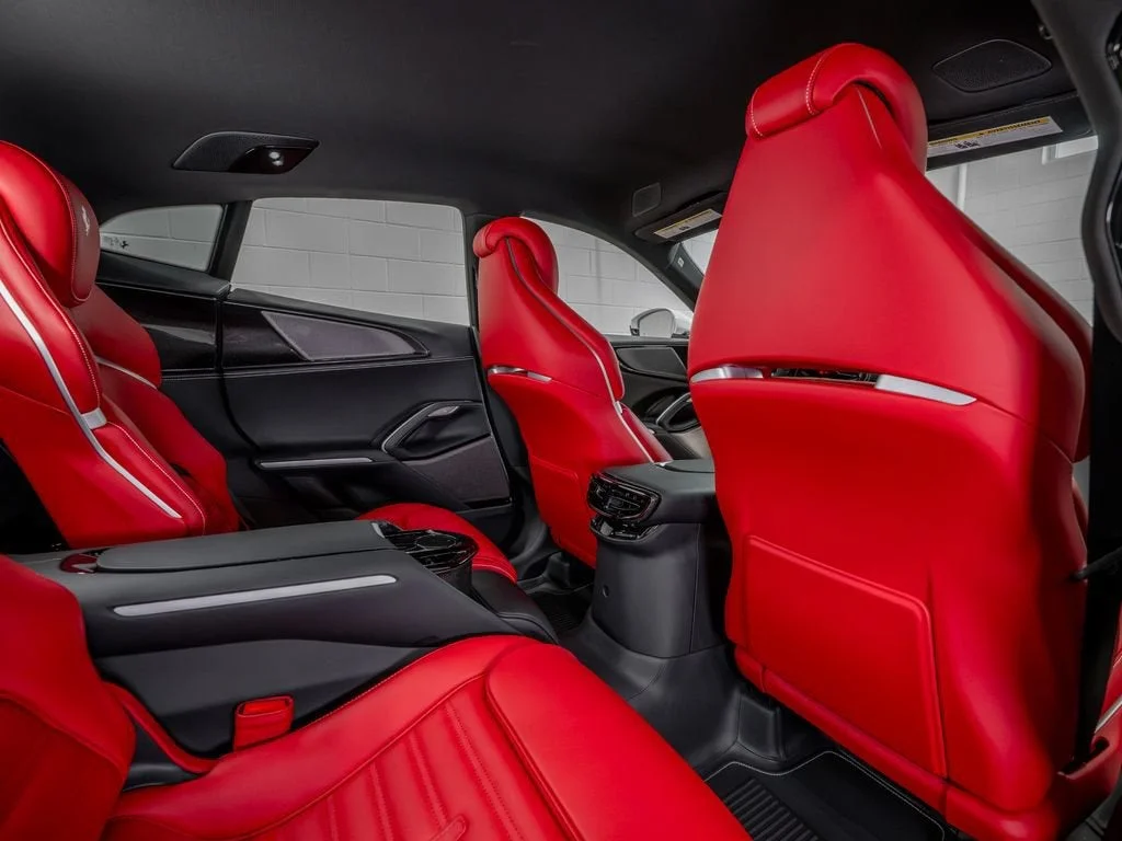 2025 Ferrari Purosangue Base - Photo 33
