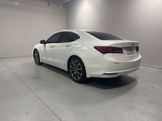 Used 2015 White Acura V6 Tech image 8