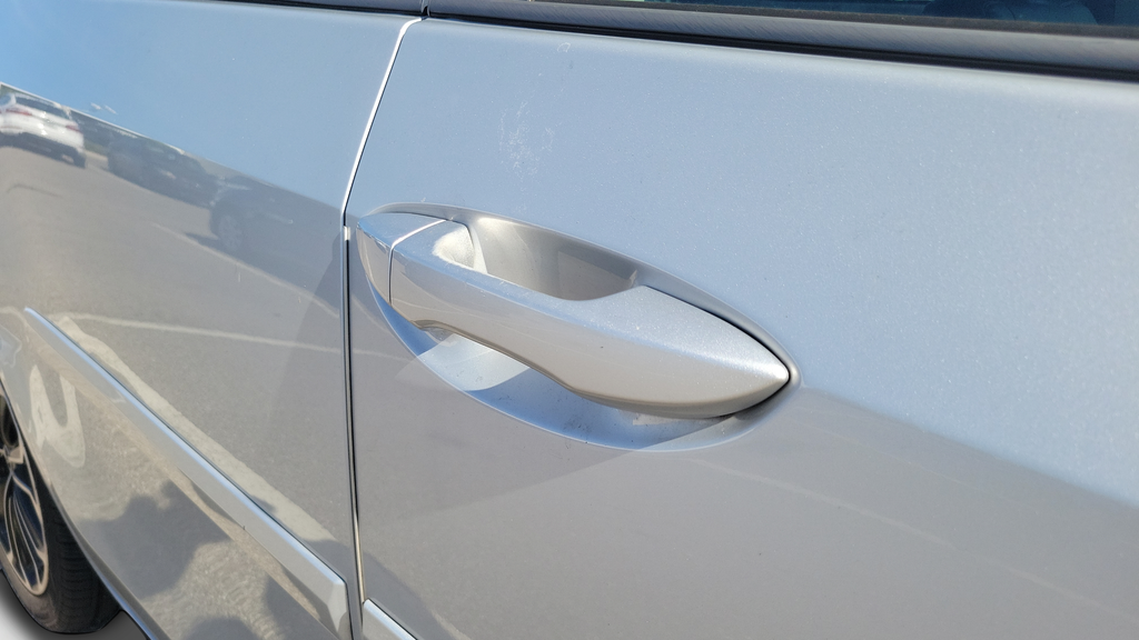 Used 2015 Silver Toyota S Plus image 9