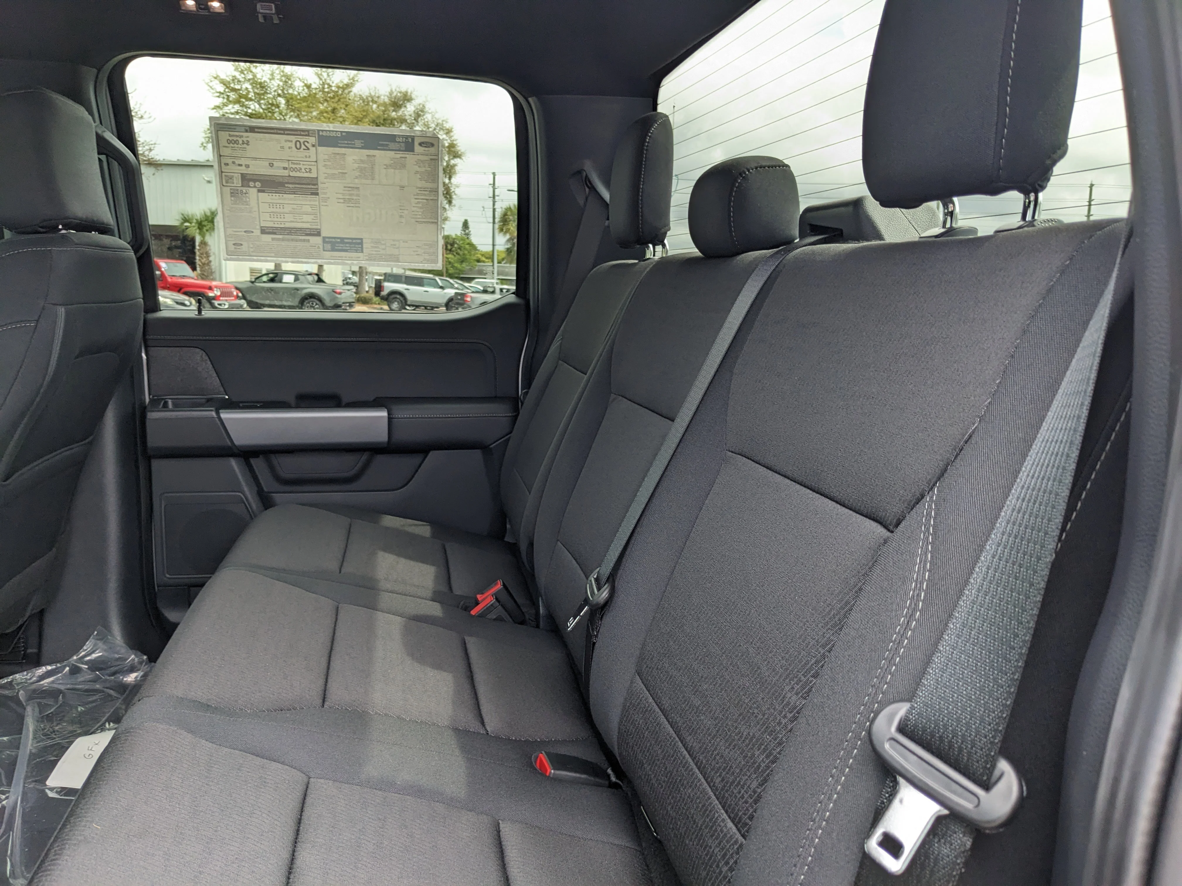 New 2026 Iconic Silver Metallic Ford XLT image 16