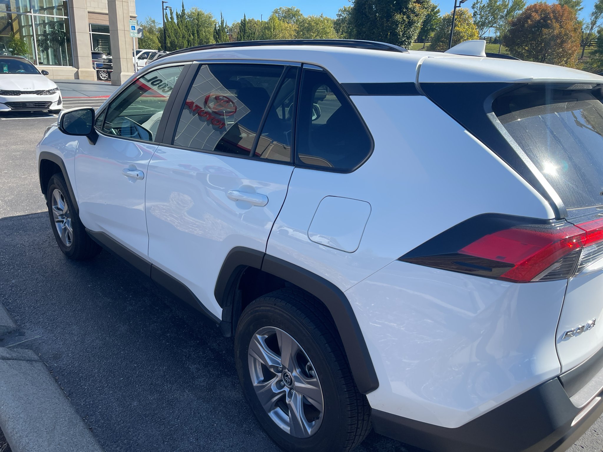 Used 2025 ICE CAP Toyota XLE image 2
