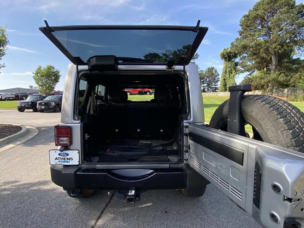 Certified Used 2018 Billet Silver Metallic Jeep Unlimited Altitude image 5