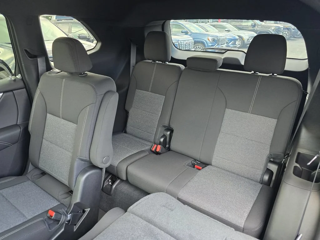 2026 GMC Acadia Elevation - Photo 26