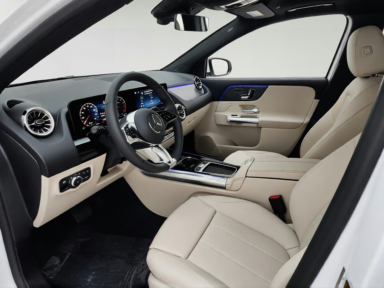 New 2026 Polar White Mercedes-Benz GLA 250 SUV image 16