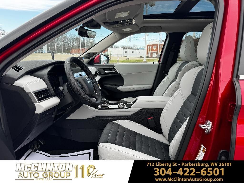 2026 Mitsubishi Outlander SE - Photo 11