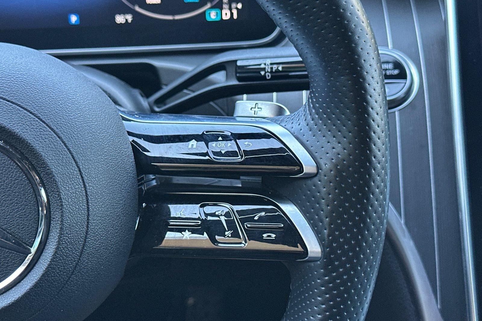 2024 Mercedes-Benz C-Class Sedan C 300 - Photo 27