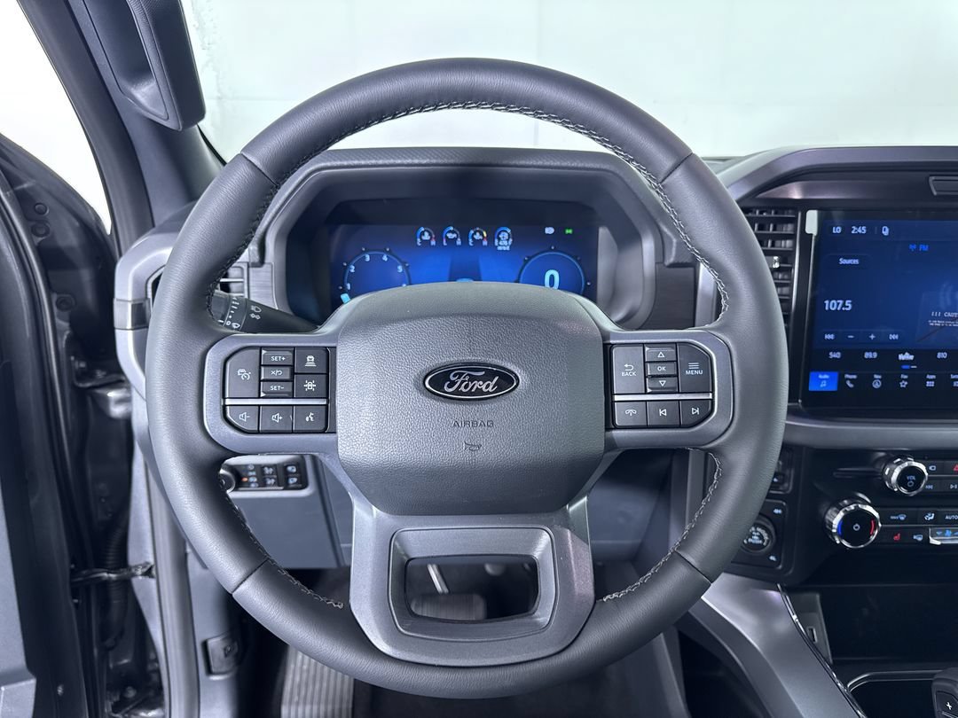 New 2026 Carbonized Gray Metallic Ford XLT image 16