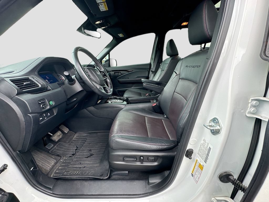 Used 2021 White Honda Black Edition image 24
