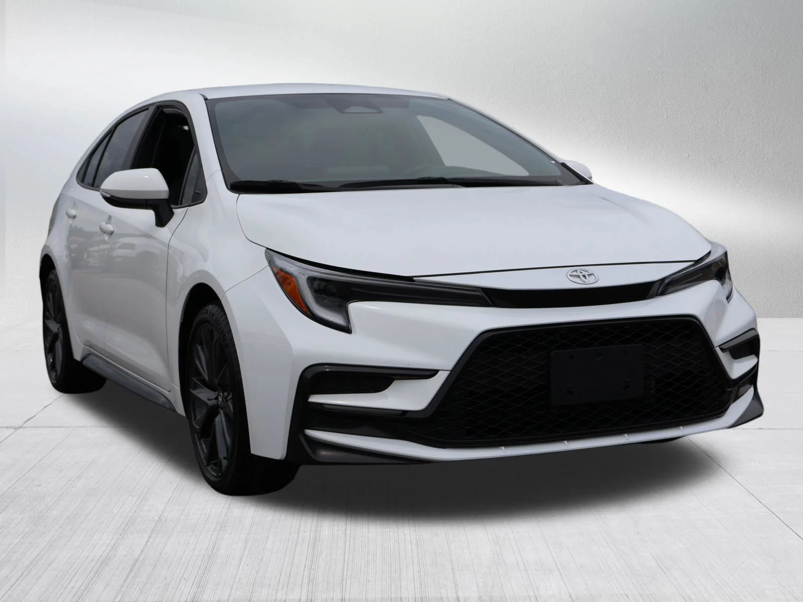 Used 2025 Toyota Corolla SE with VIN 5YFS4MCE3SP225677 for sale in Kansas City