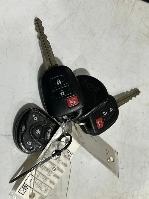 Used 2018 Black Toyota SR5 image 66