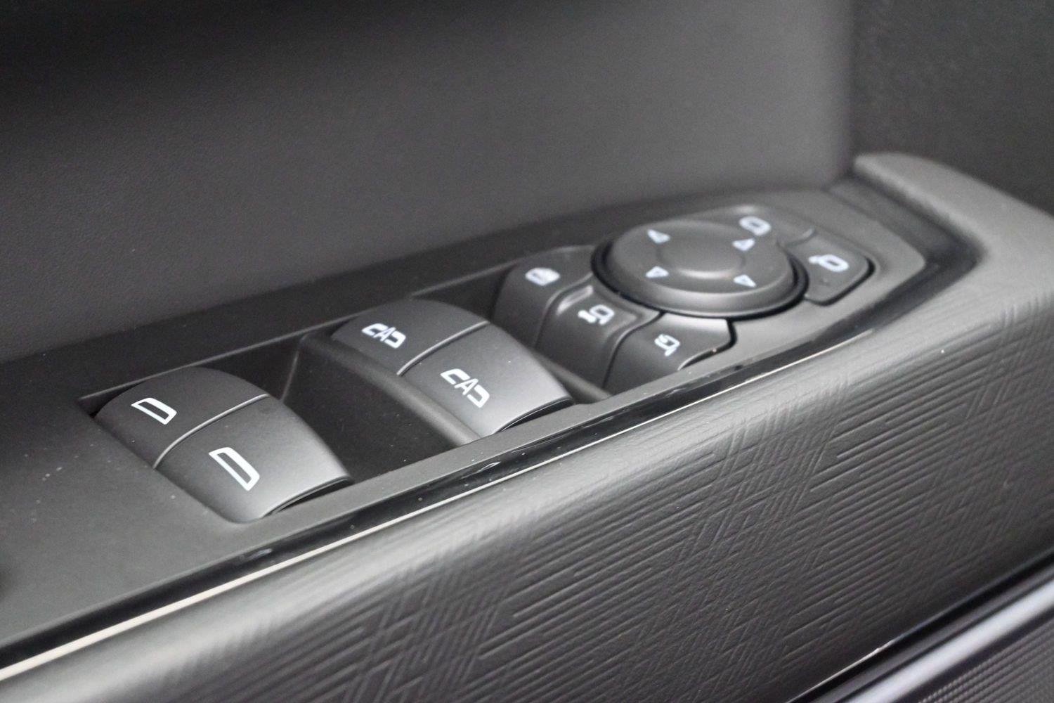 Used 2026 Onyx Black GMC AT4X image 12