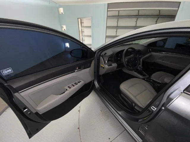 Used 2017 Gray Hyundai SE image 11
