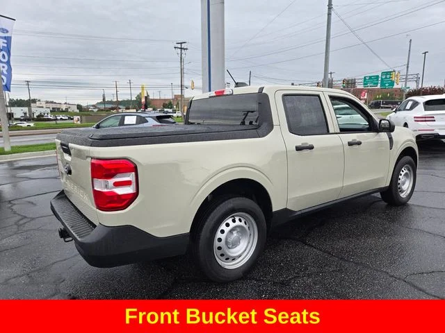 Used 2025 Beige Ford XL image 9