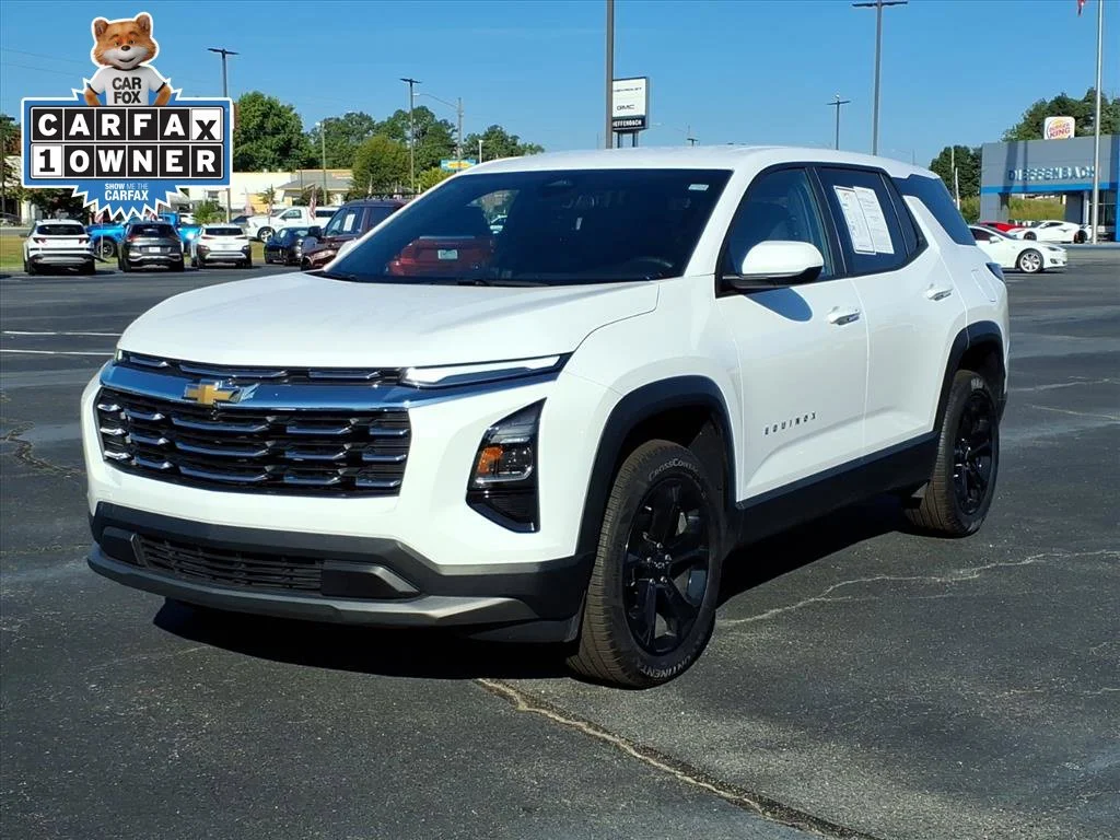 Used 2026 Summit White Chevrolet LT image 1
