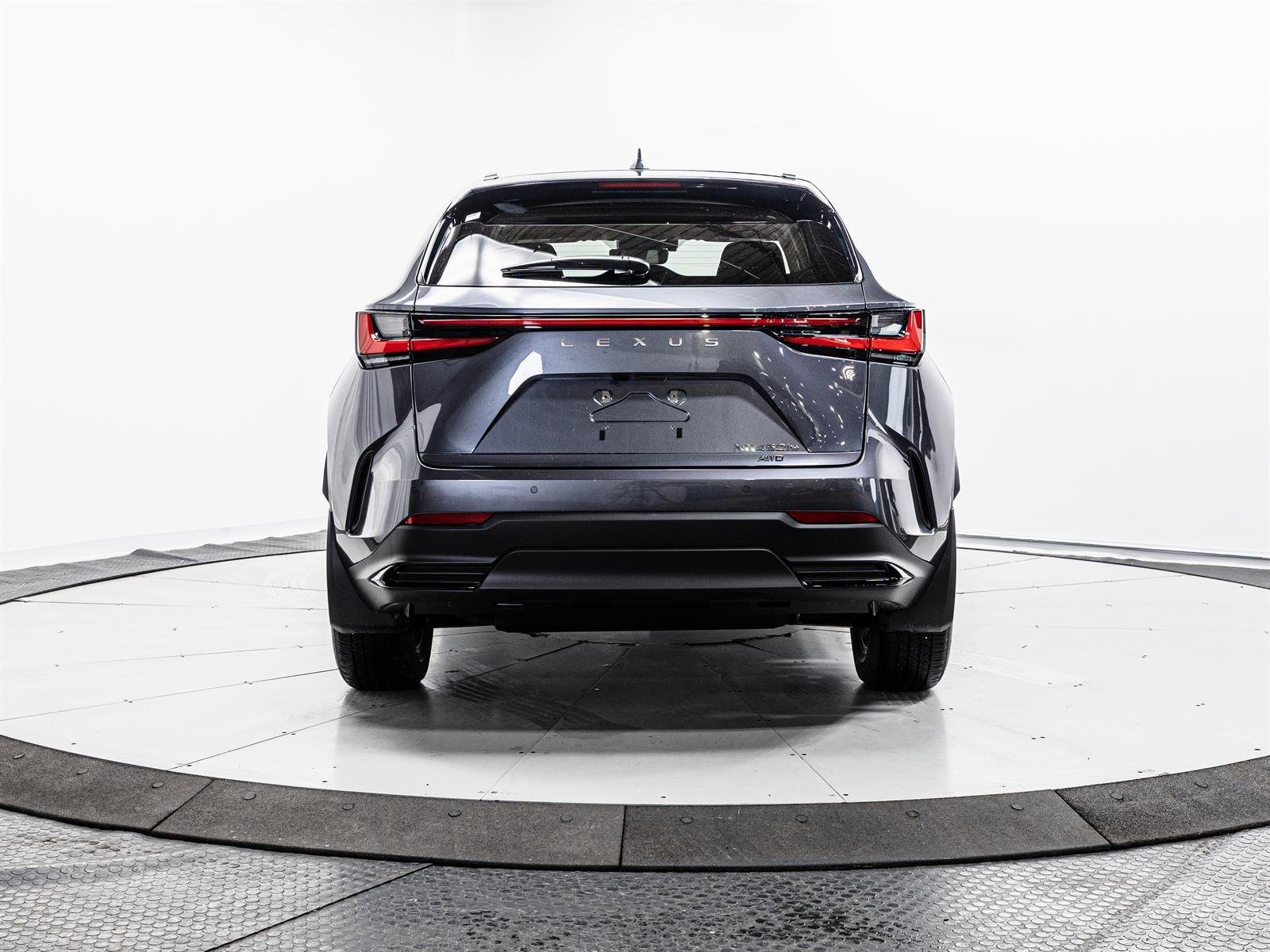 2026 Lexus NX 450h+ Premium - Photo 10