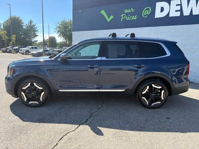 Used 2025 Midnight Lake Blue Kia S image 2