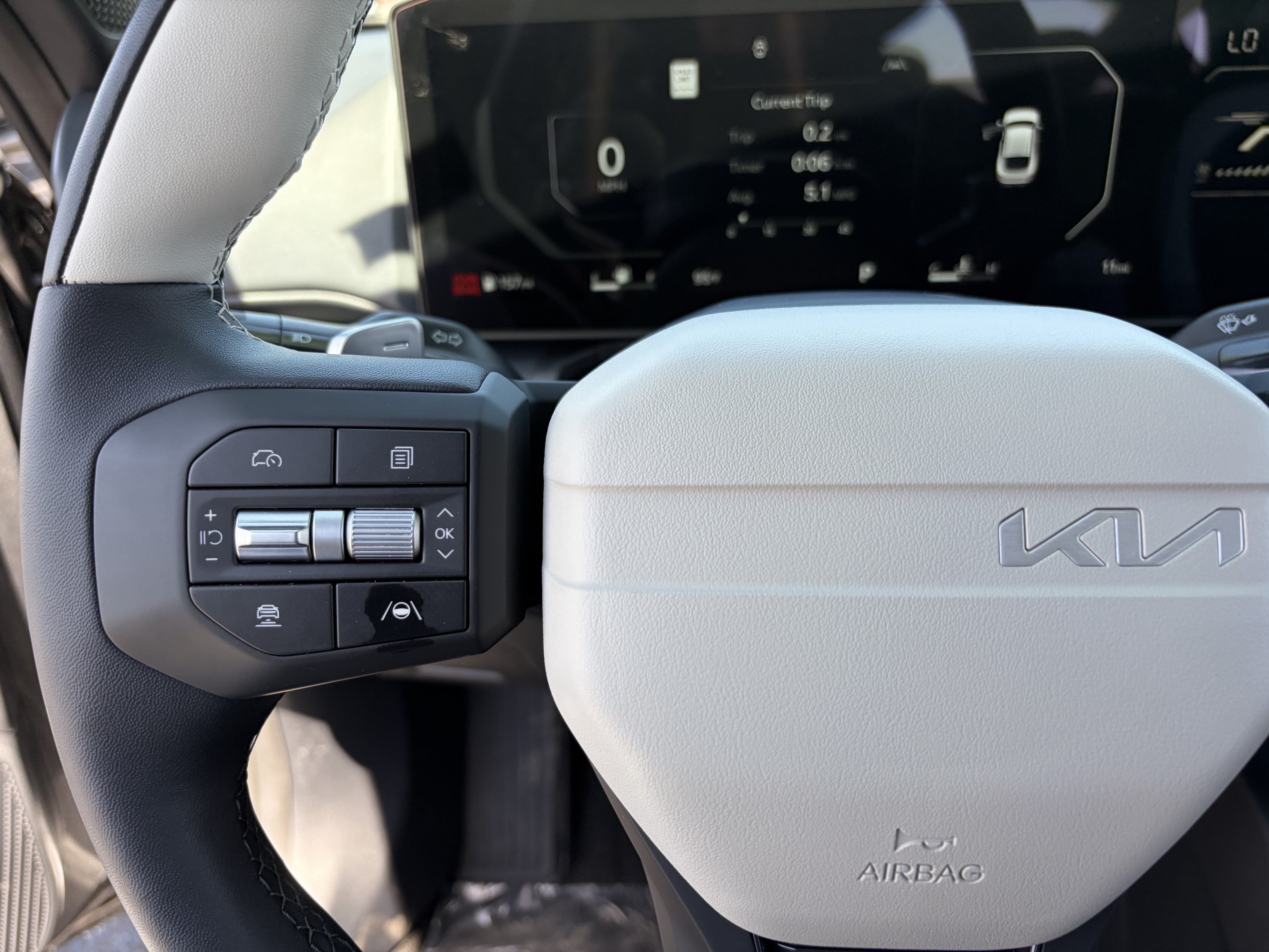 New 2026 Interstellar Gray Kia GT-Line image 22