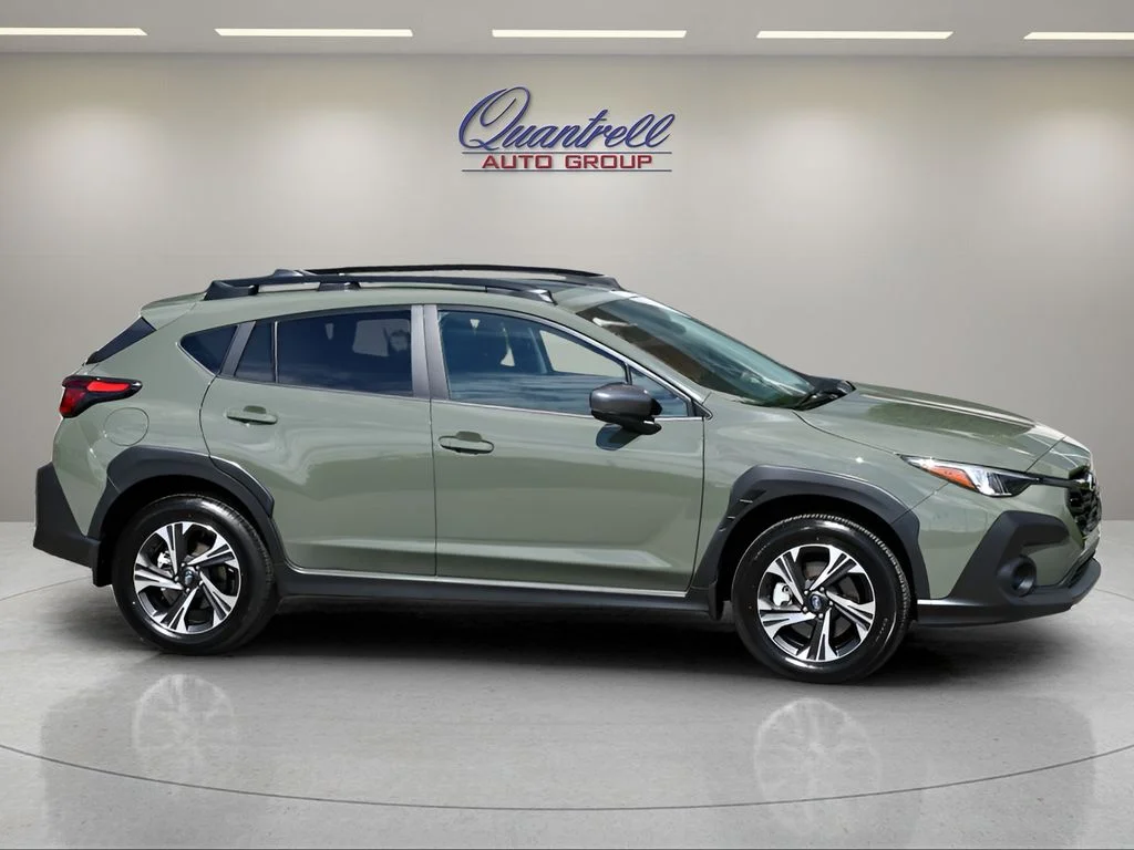 Certified Used 2026 Alpine Green Subaru Premium image 3