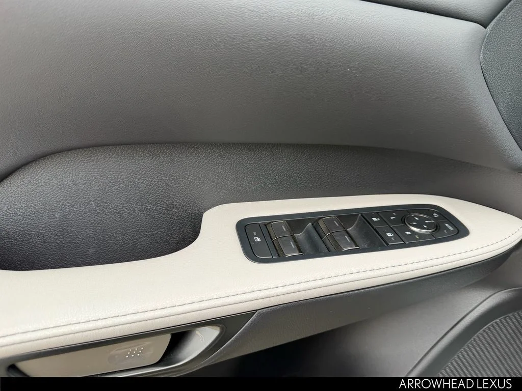 Used 2025 Silver Lexus 350h Premium Plus image 24